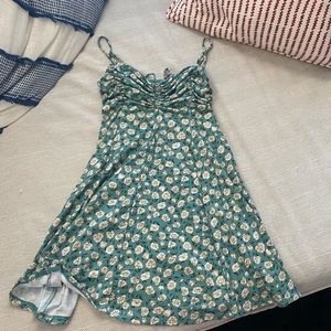Urban Outfitters Green flower mini dress, size small